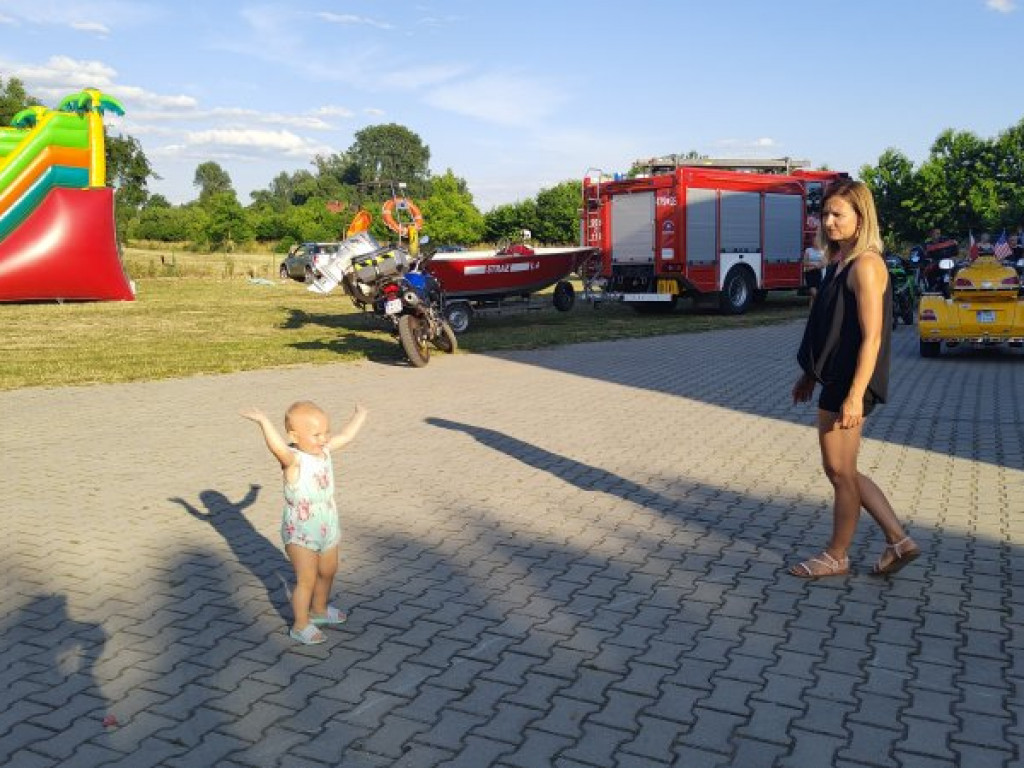 W Ciszycy w gminie Koprzywnica znów popłynęły wianki [zdjęcia]