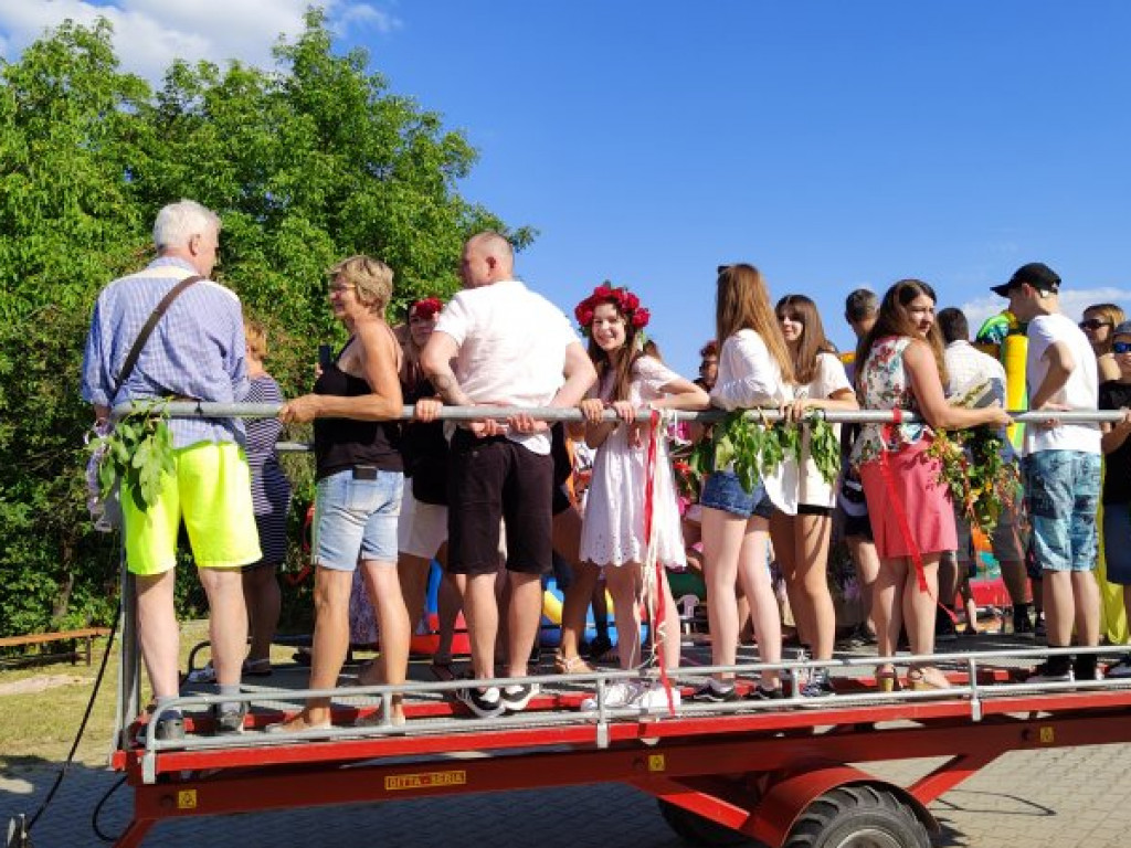 W Ciszycy w gminie Koprzywnica znów popłynęły wianki [zdjęcia]