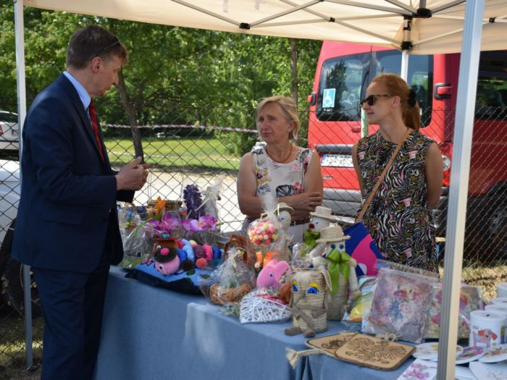Finał konkursu pięknego czytania na jubileuszowym pikniku w Ossolinie [zdjęcia]