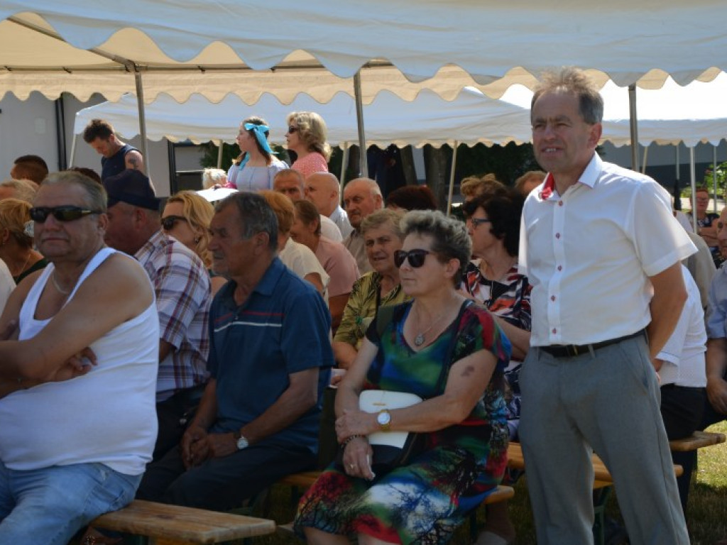 Finał konkursu pięknego czytania na jubileuszowym pikniku w Ossolinie [zdjęcia]