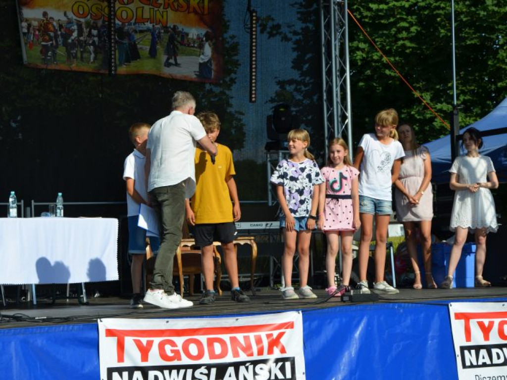 Finał konkursu pięknego czytania na jubileuszowym pikniku w Ossolinie [zdjęcia]