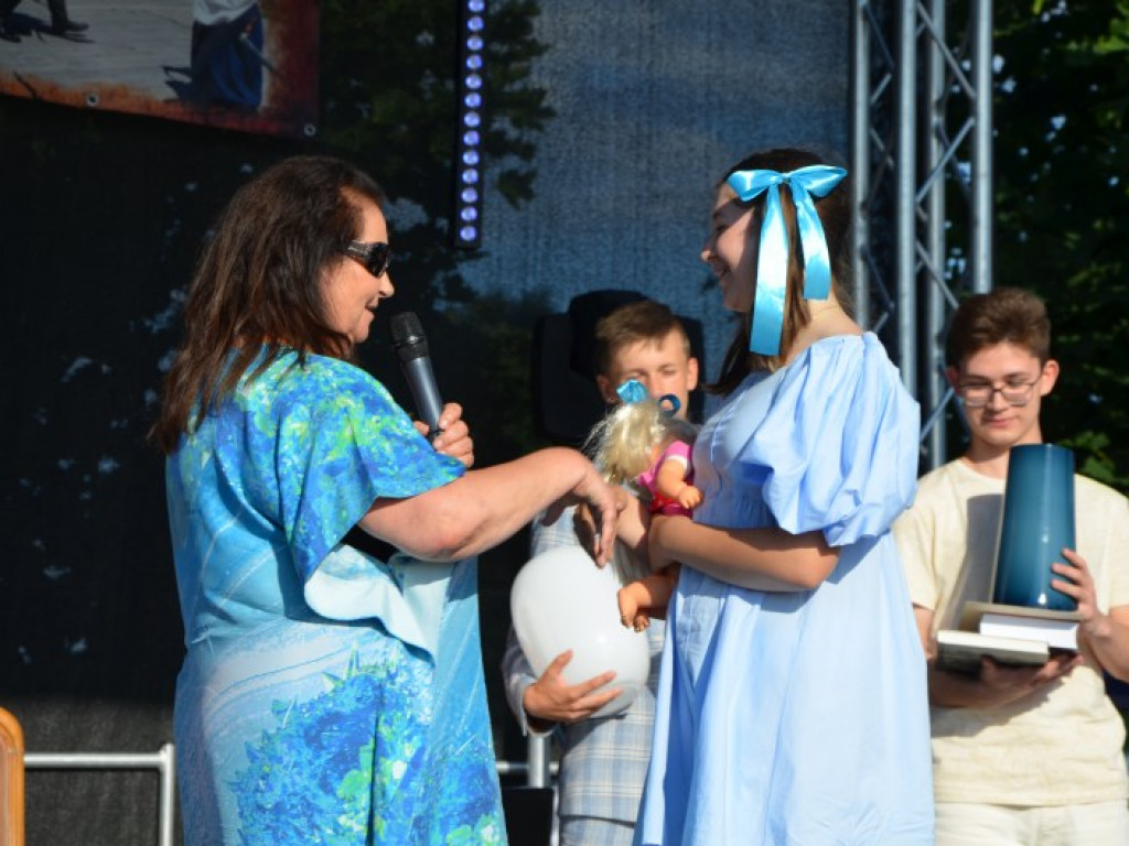 Finał konkursu pięknego czytania na jubileuszowym pikniku w Ossolinie [zdjęcia]
