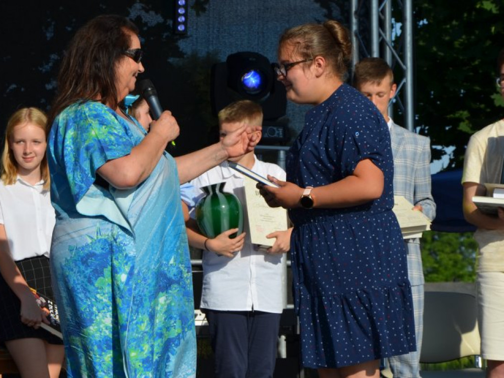 Finał konkursu pięknego czytania na jubileuszowym pikniku w Ossolinie [zdjęcia]