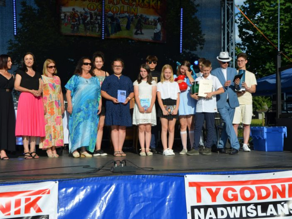 Finał konkursu pięknego czytania na jubileuszowym pikniku w Ossolinie [zdjęcia]