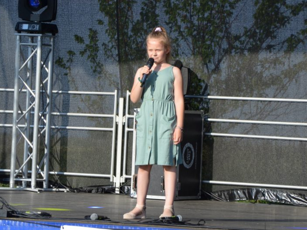 Finał konkursu pięknego czytania na jubileuszowym pikniku w Ossolinie [zdjęcia]