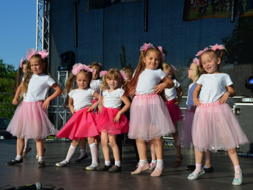 Finał konkursu pięknego czytania na jubileuszowym pikniku w Ossolinie [zdjęcia]