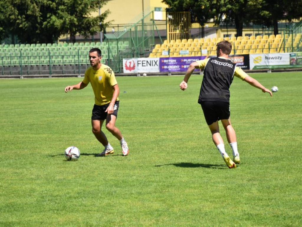 Siarka Tarnobrzeg rozpoczęła już przygotowania do gry w 2 lidze [zdjęcia]