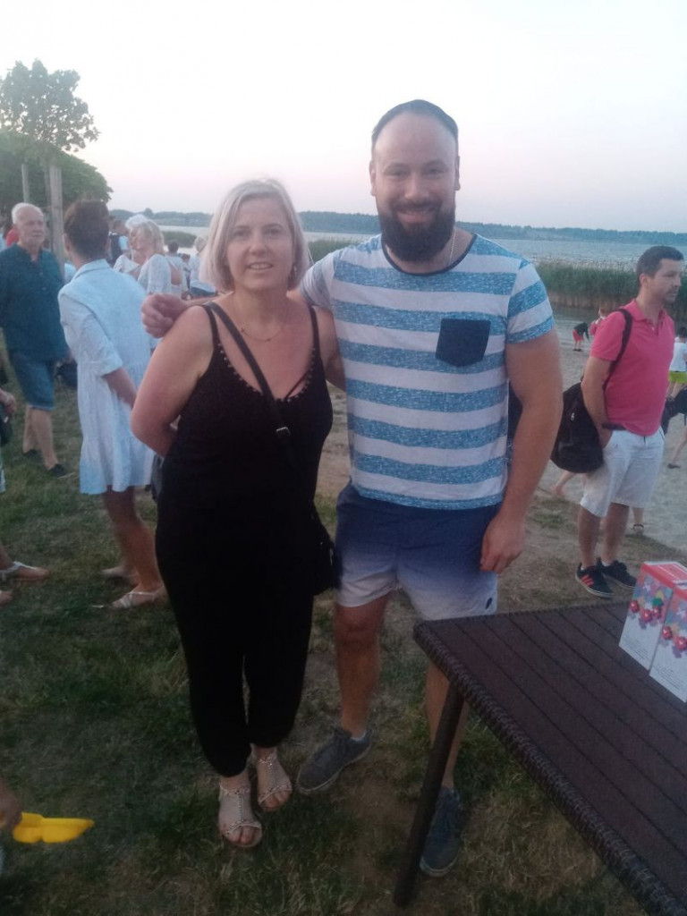 Anielska kąpiel o wschodzie słońca dla hospicjum dziecięcego w Skowierzynie [zdjęcia]