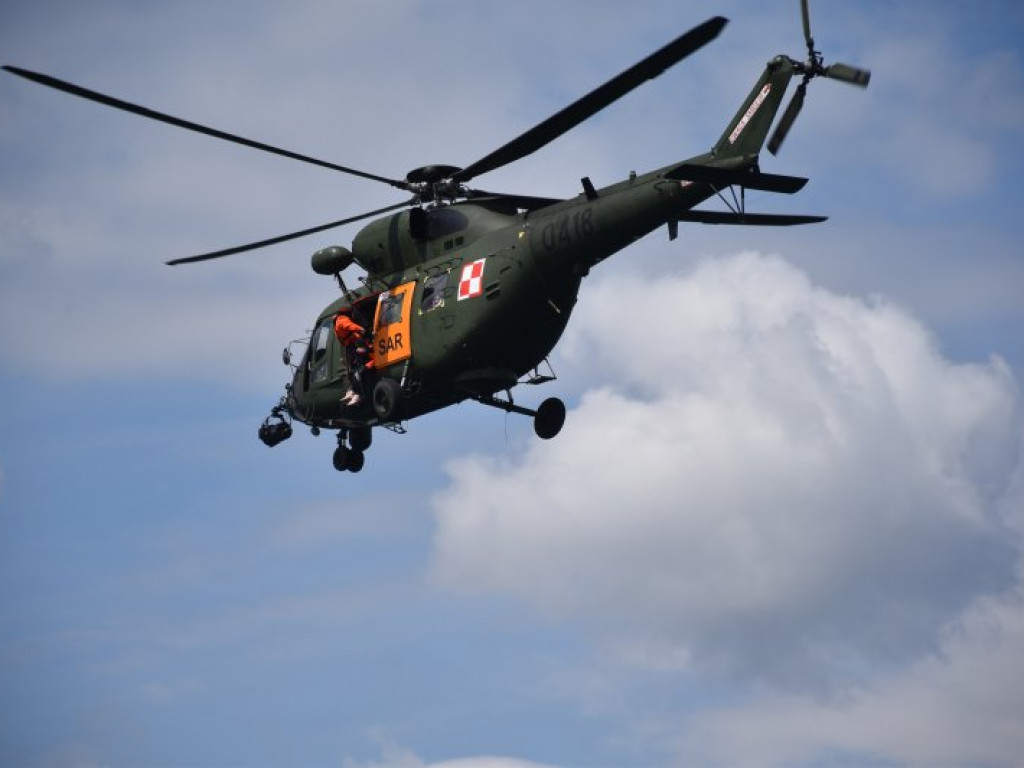 Zobacz akcję ratunkową z udziałem helikoptera nad Jeziorem Tarnobrzeskim [wideo][zdjęcia]