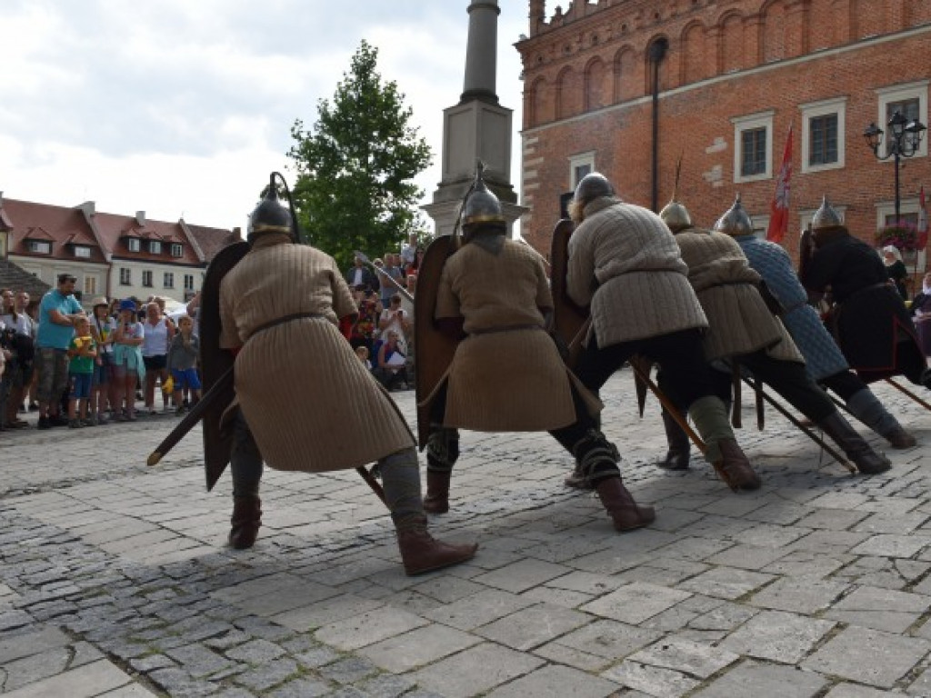 Jarmark Jagielloński z ... Bolesławem Chrobrym. Mnóstwo atrakcji w Sandomierzu [zdjęcia]