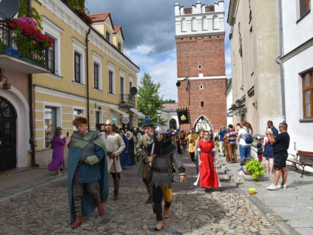 Jarmark Jagielloński z ... Bolesławem Chrobrym. Mnóstwo atrakcji w Sandomierzu [zdjęcia]