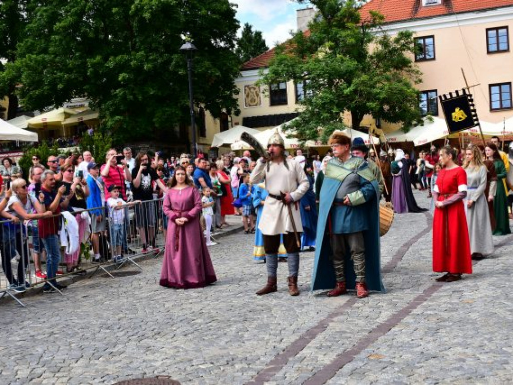 Jarmark Jagielloński z ... Bolesławem Chrobrym. Mnóstwo atrakcji w Sandomierzu [zdjęcia]