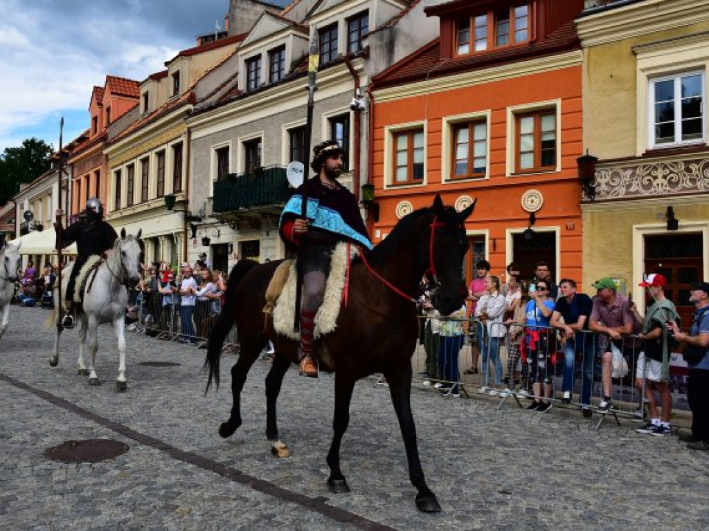Jarmark Jagielloński z ... Bolesławem Chrobrym. Mnóstwo atrakcji w Sandomierzu [zdjęcia]