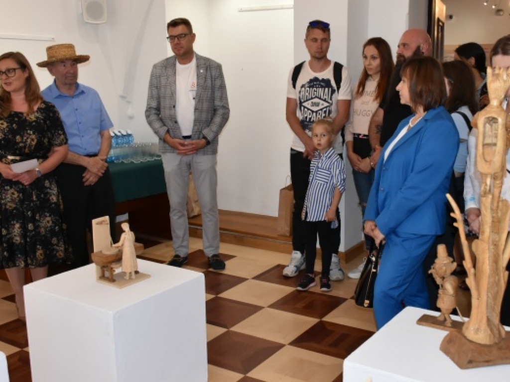 Ruchome zabawki i inne rzeźby Jana Puka na wystawie w Sandomierzu [zdjęcia]