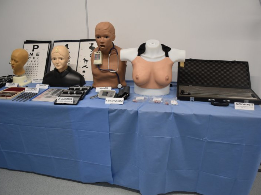 Monoprofilowe Centrum Edukacji Medycznej na PUZ w Tarnobrzegu [zdjęcia]