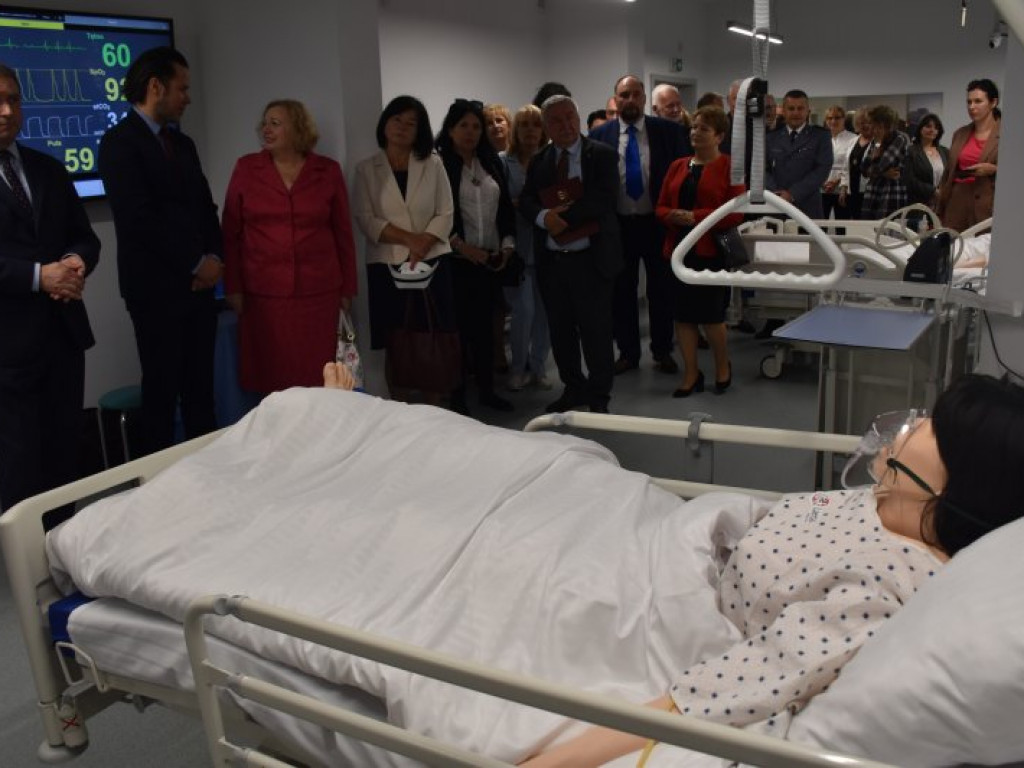 Monoprofilowe Centrum Edukacji Medycznej na PUZ w Tarnobrzegu [zdjęcia]