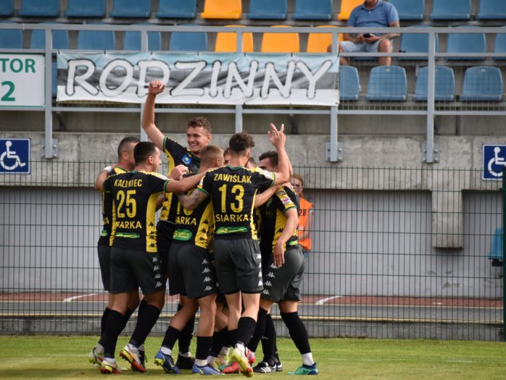 Siarka gromi na przywitanie z II ligą! Zobacz zdjęcia z meczu