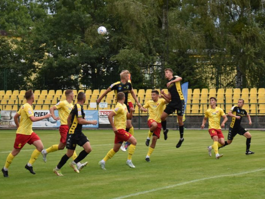 Siarka gromi na przywitanie z II ligą! Zobacz zdjęcia z meczu