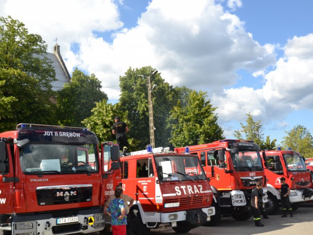 Strażacy z całego regionu zjechali do Grębowa [zdjęcia]