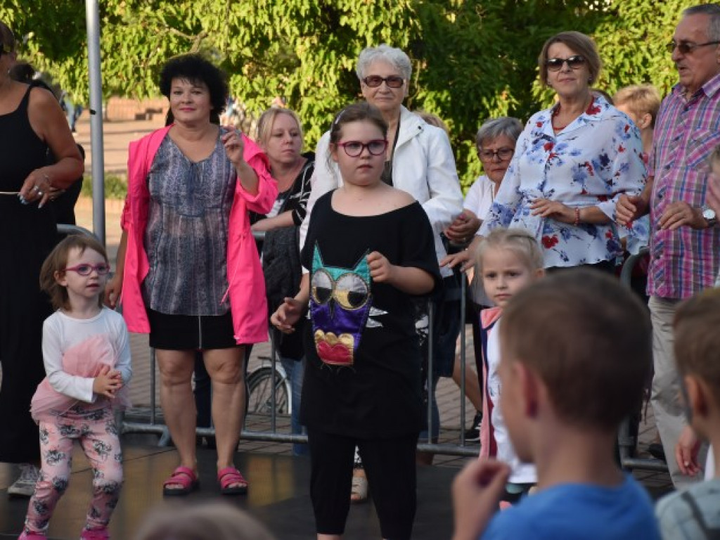 Tarnobrzeg się bawił! Za nami druga potańcówka na rynku [zdjęcia]