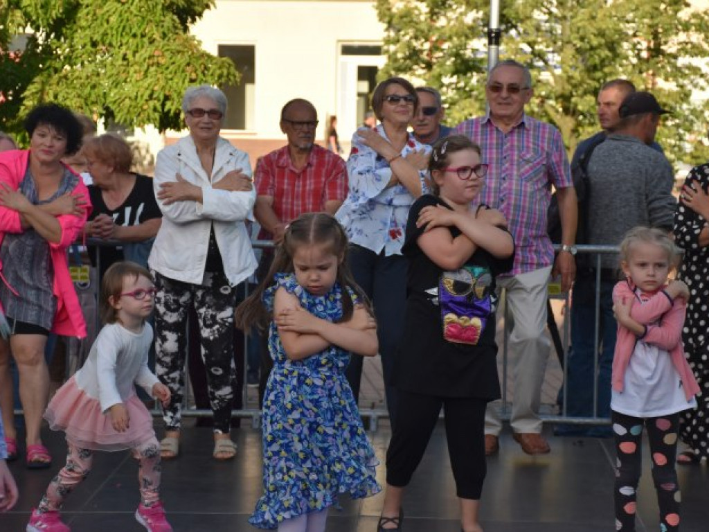 Tarnobrzeg się bawił! Za nami druga potańcówka na rynku [zdjęcia]