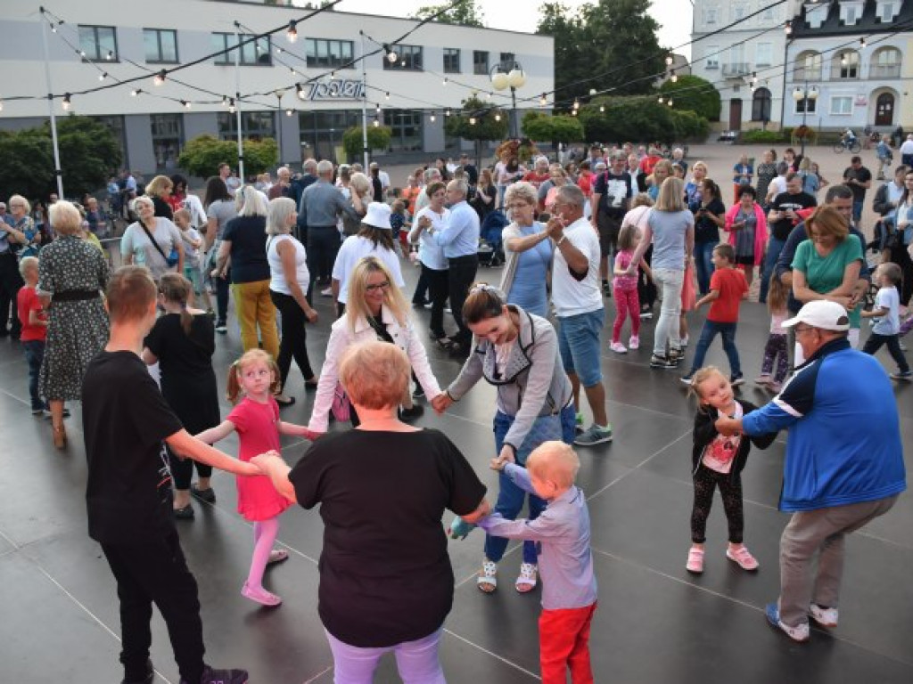 Tarnobrzeg się bawił! Za nami druga potańcówka na rynku [zdjęcia]