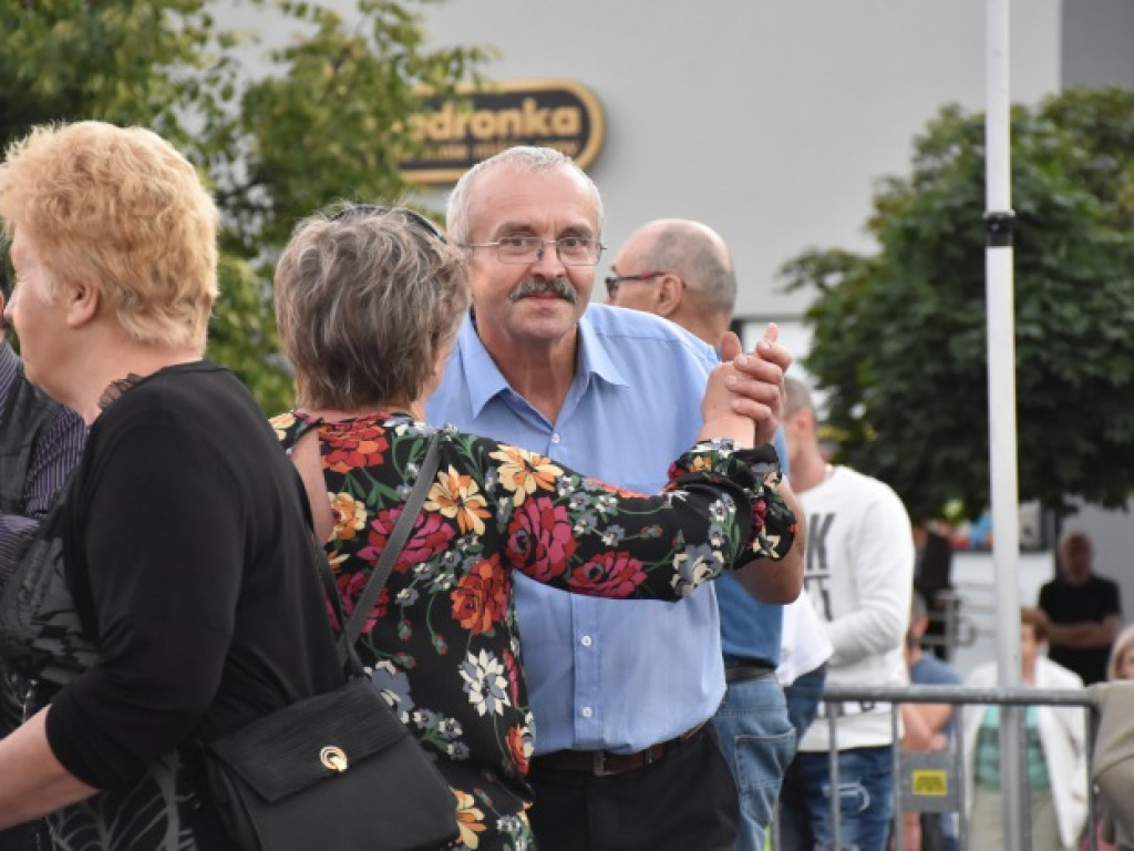 Tarnobrzeg się bawił! Za nami druga potańcówka na rynku [zdjęcia]