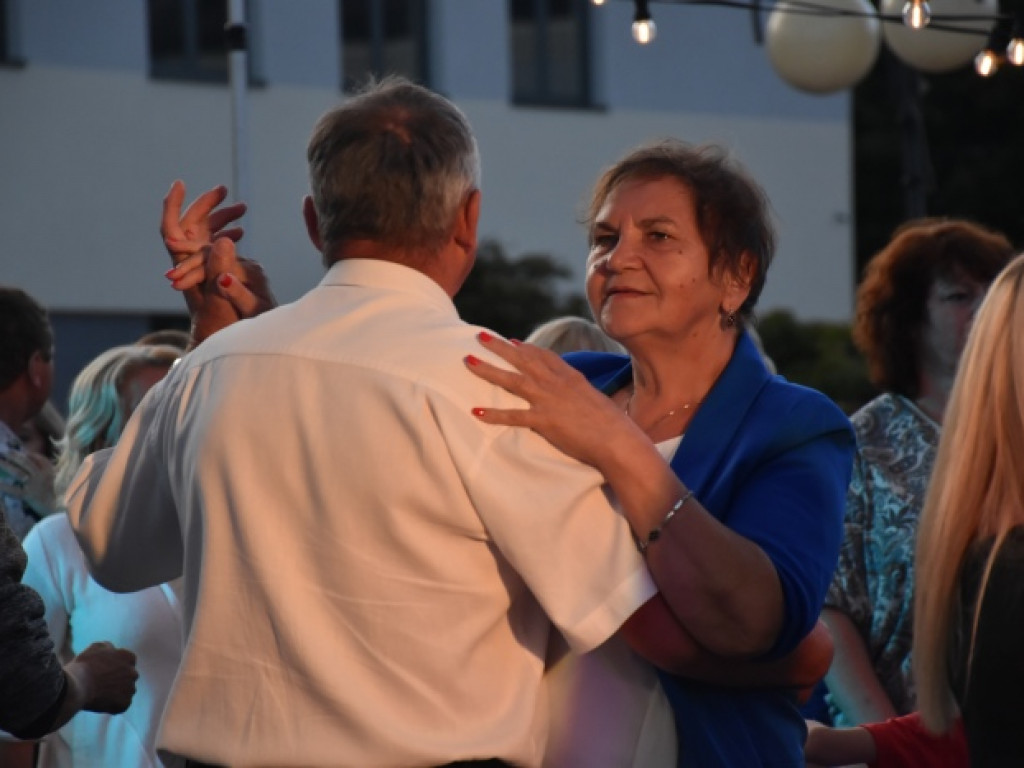 Tarnobrzeg się bawił! Za nami druga potańcówka na rynku [zdjęcia]