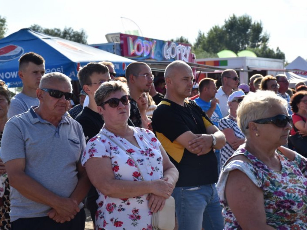 Dni Tarnobrzega 2022. Fantastyczne koncerty drugiego dnia imprezy - cześć 1 [zdjęcia]