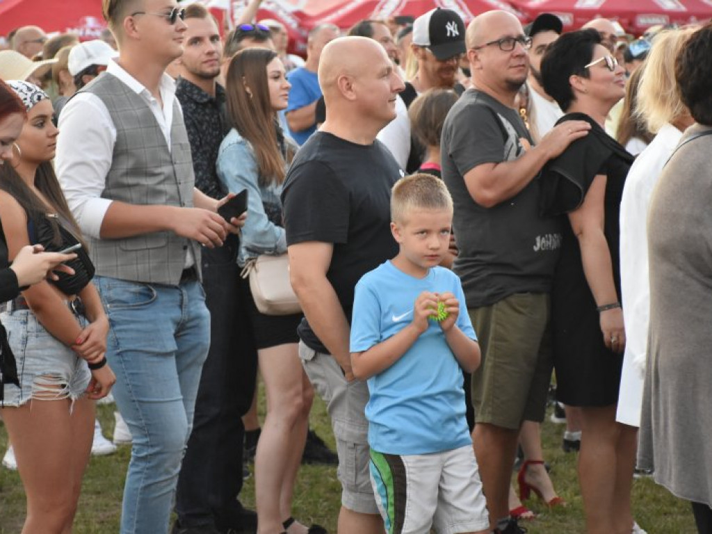 Dni Tarnobrzega 2022. Dwie wielkie gwiazdy na koniec święta miasta [zdjęcia]