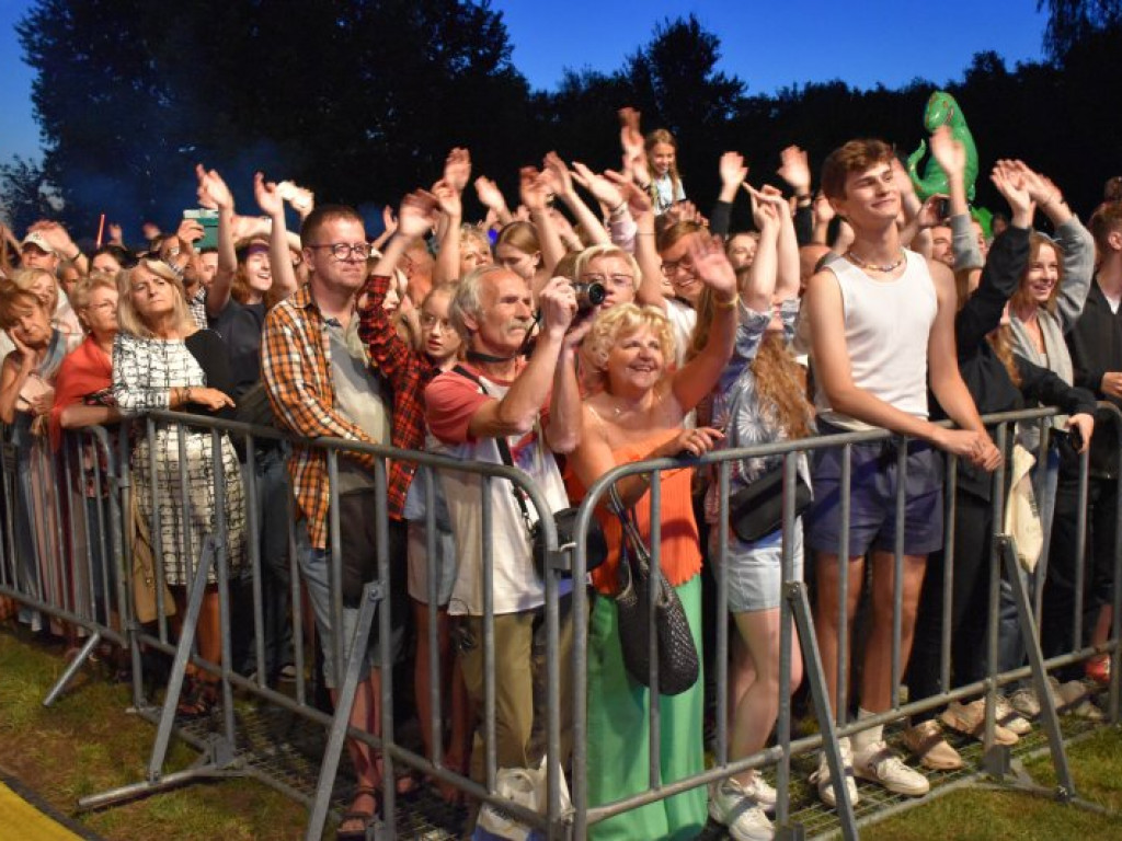 Dni Tarnobrzega 2022. Dwie wielkie gwiazdy na koniec święta miasta [zdjęcia]