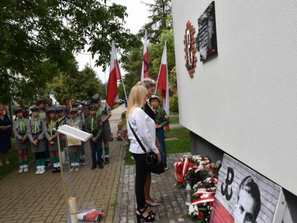 Sandomierzanie uczcili Krzysztofa Kamila Baczyńskiego i innych powstańców warszawskich [zdjęcia]