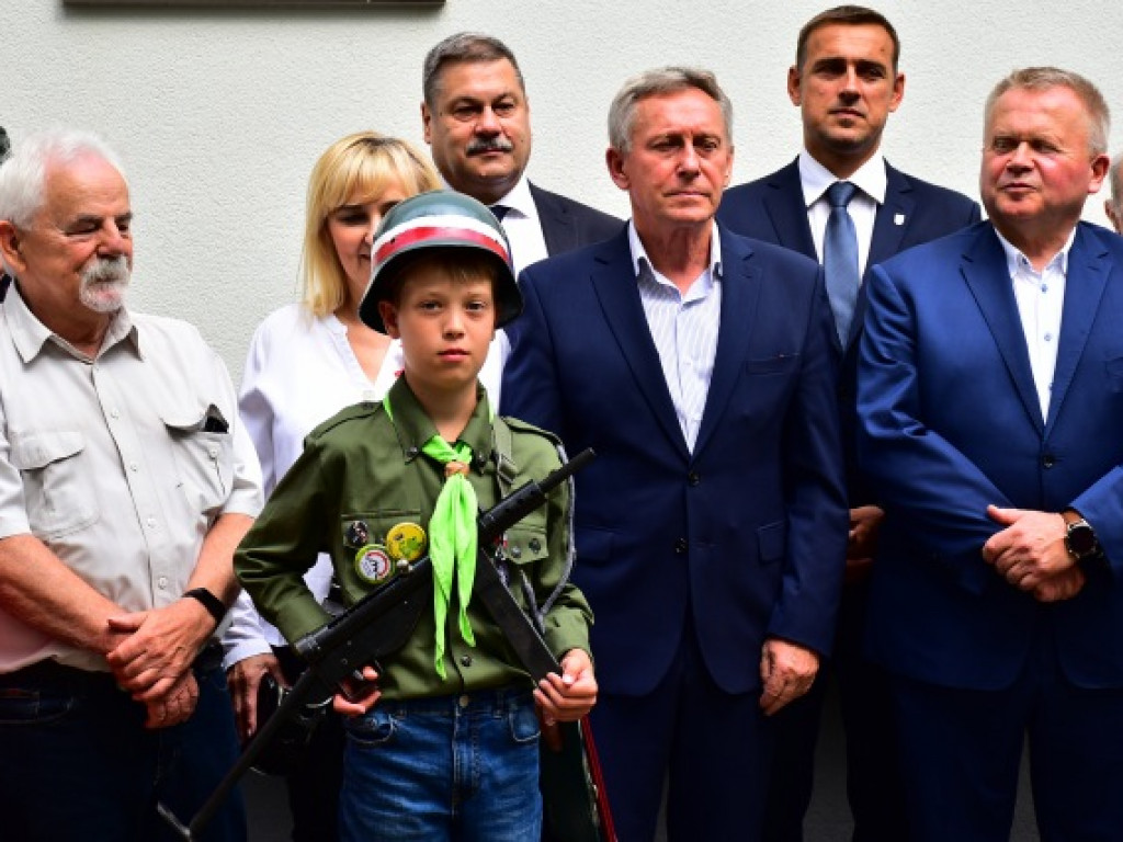 Sandomierzanie uczcili Krzysztofa Kamila Baczyńskiego i innych powstańców warszawskich [zdjęcia]