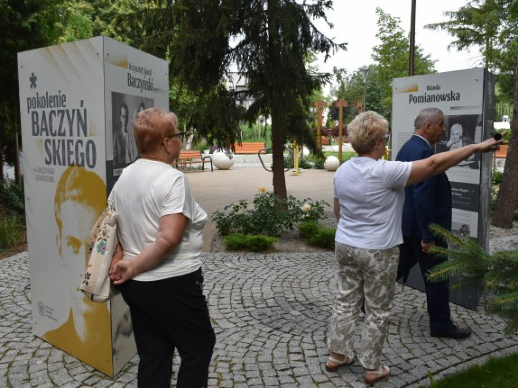 Sandomierzanie uczcili Krzysztofa Kamila Baczyńskiego i innych powstańców warszawskich [zdjęcia]