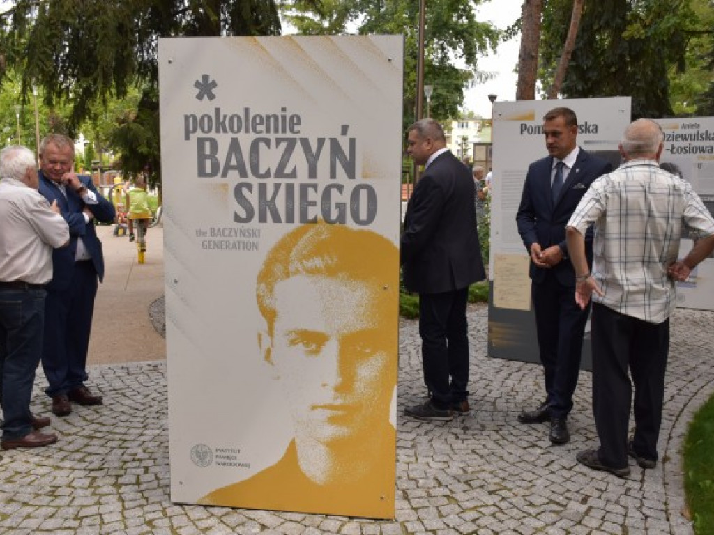 Sandomierzanie uczcili Krzysztofa Kamila Baczyńskiego i innych powstańców warszawskich [zdjęcia]
