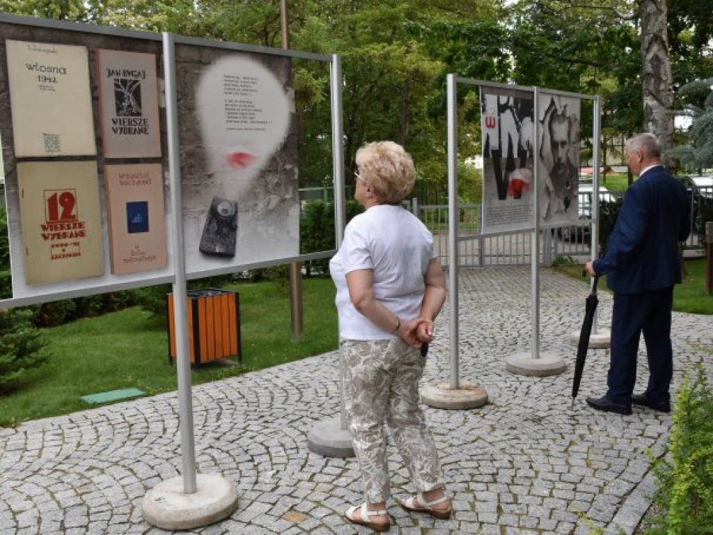 Sandomierzanie uczcili Krzysztofa Kamila Baczyńskiego i innych powstańców warszawskich [zdjęcia]