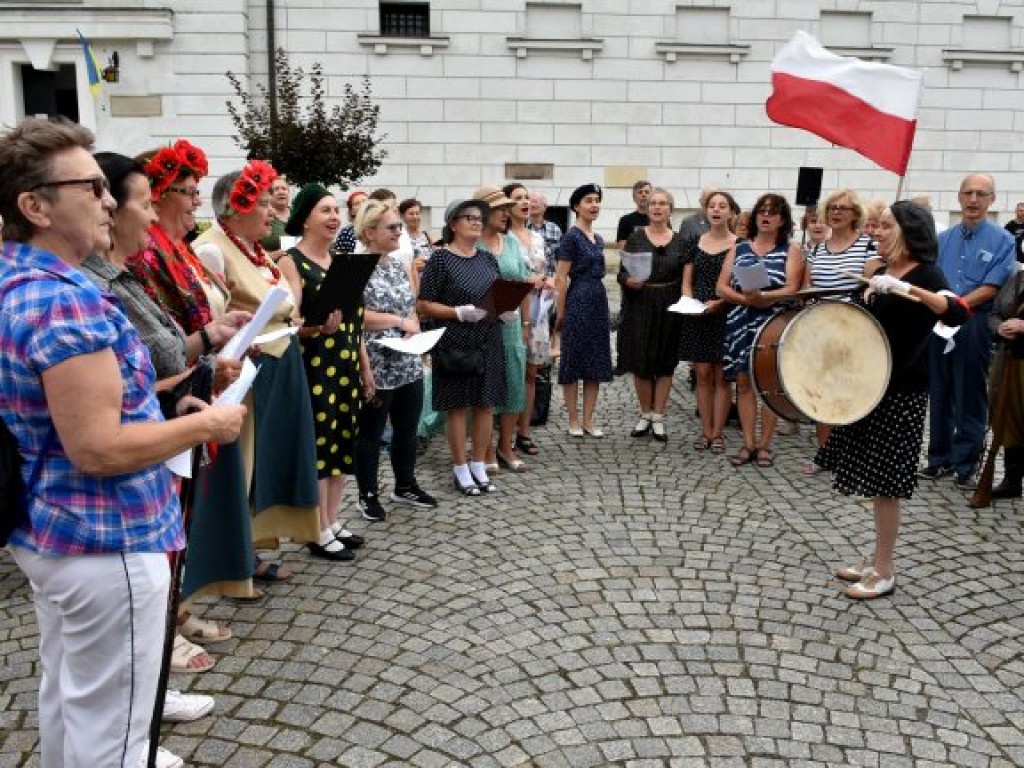 Zaśpiewali dla bohaterów akcji 