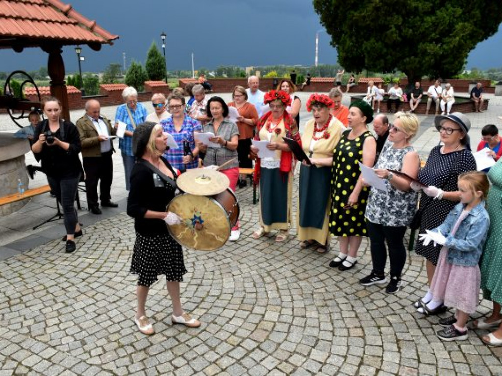 Zaśpiewali dla bohaterów akcji 