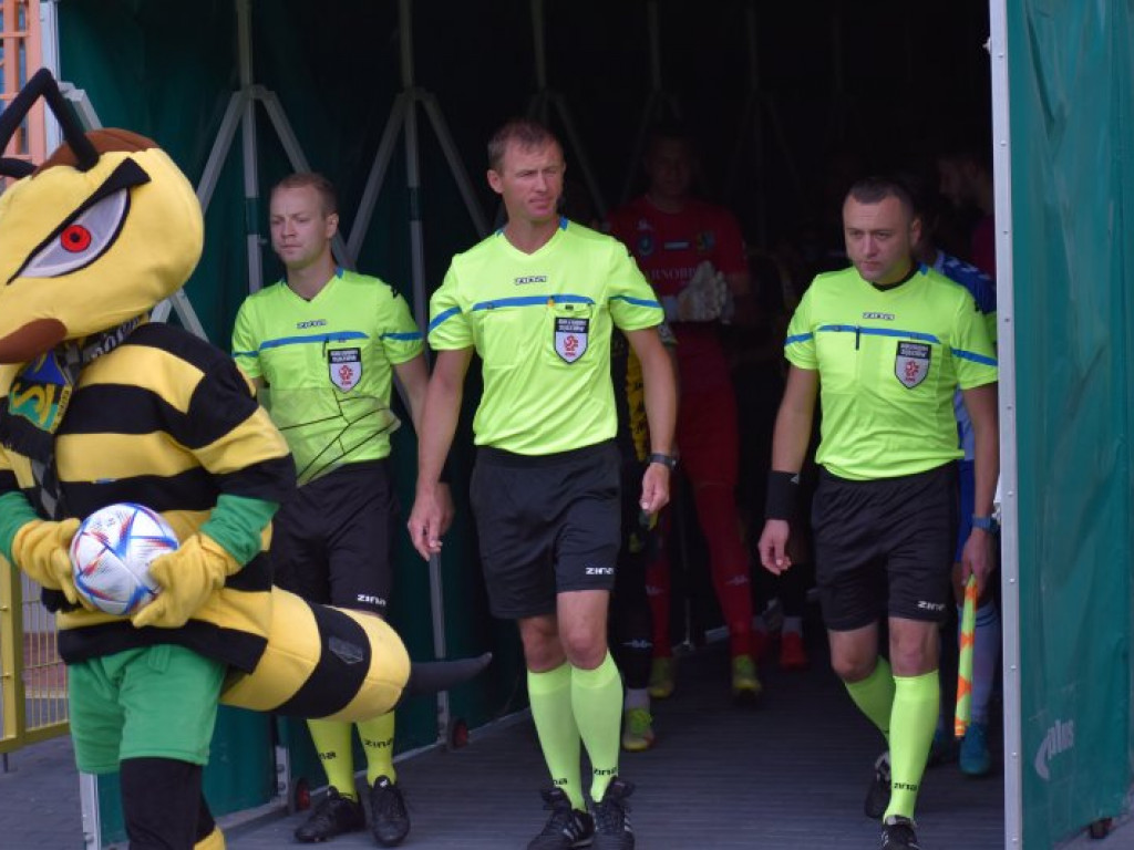 Siarka Tarnobrzeg - Wisła Puławy 2-4. Pierwsza porażka tarnobrzeżan w 2 lidze [zdjęcia]