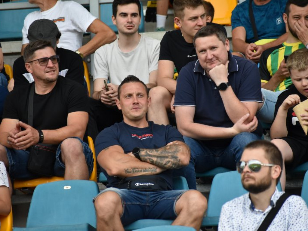 Zobacz zdjęcia z trybun meczu Siarka Tarnobrzeg - Wisła Puławy [zdjęcia]