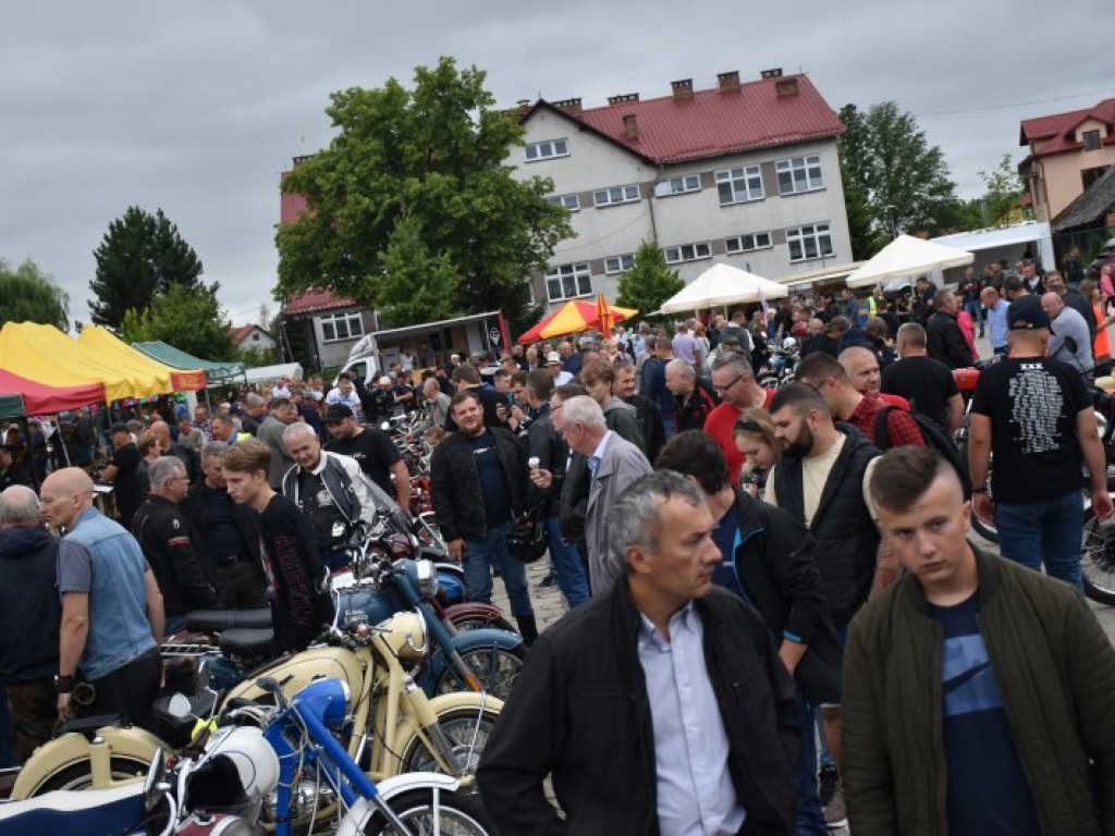 Zlot zabytkowych motocykli w Grębowie [zdjęcia]