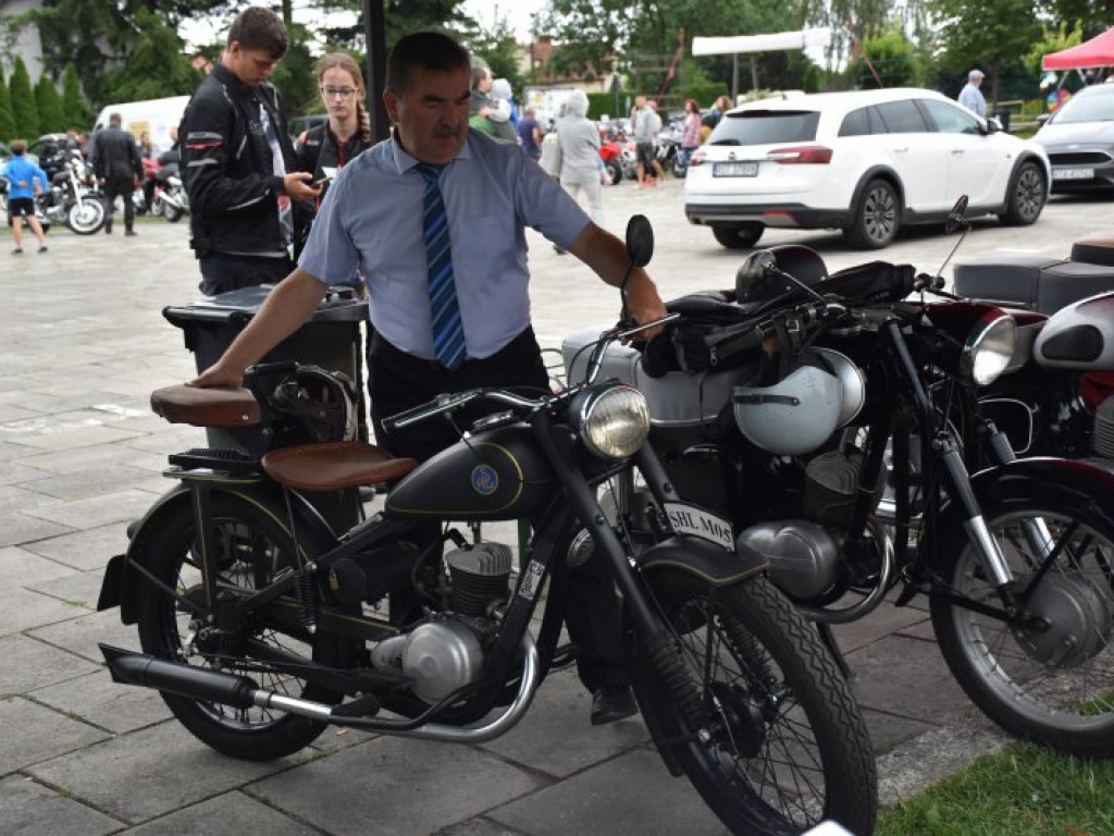 Zlot zabytkowych motocykli w Grębowie [zdjęcia]