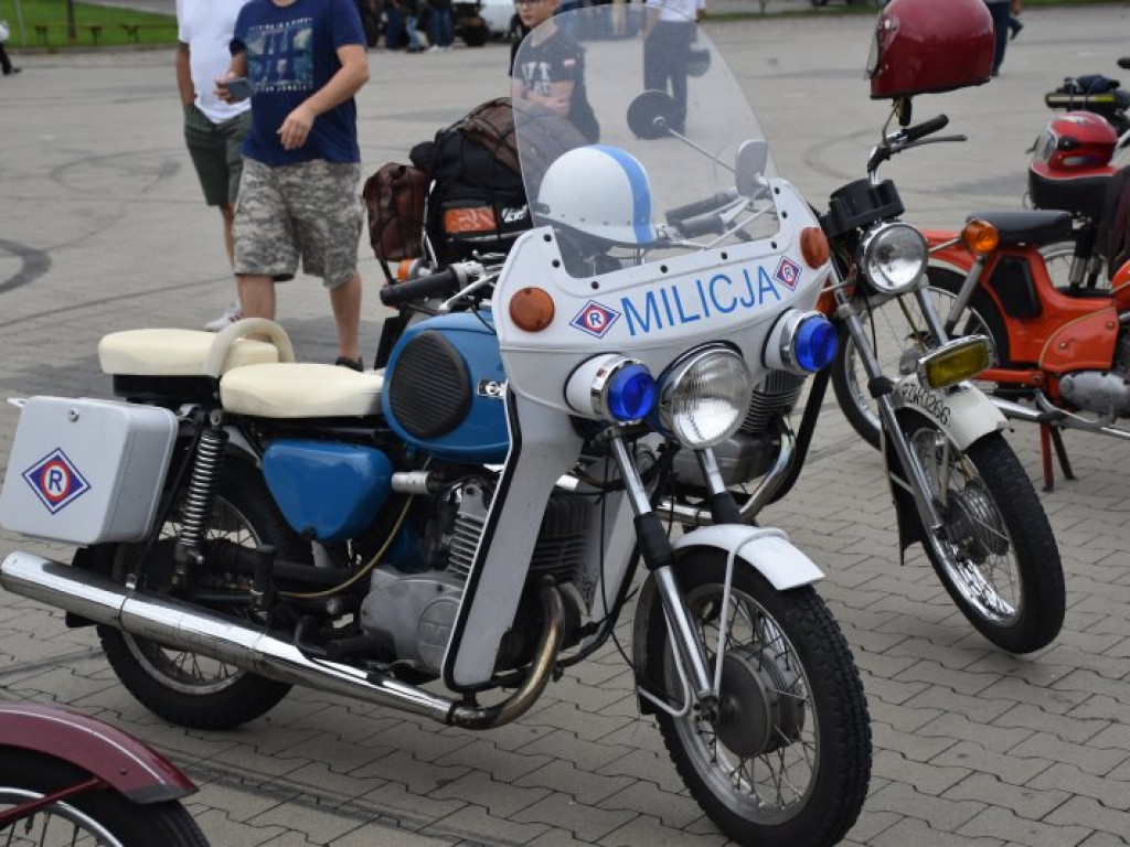 Zlot zabytkowych motocykli w Grębowie [zdjęcia]