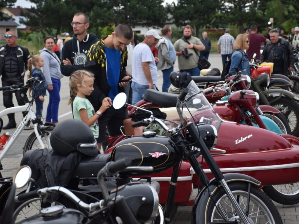 Zlot zabytkowych motocykli w Grębowie [zdjęcia]