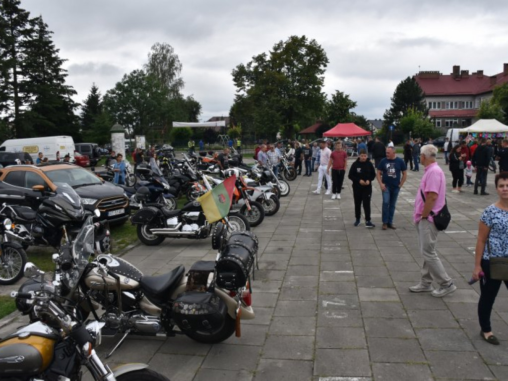 Zlot zabytkowych motocykli w Grębowie [zdjęcia]