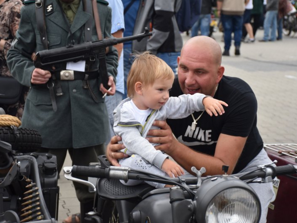 Zlot zabytkowych motocykli w Grębowie [zdjęcia]