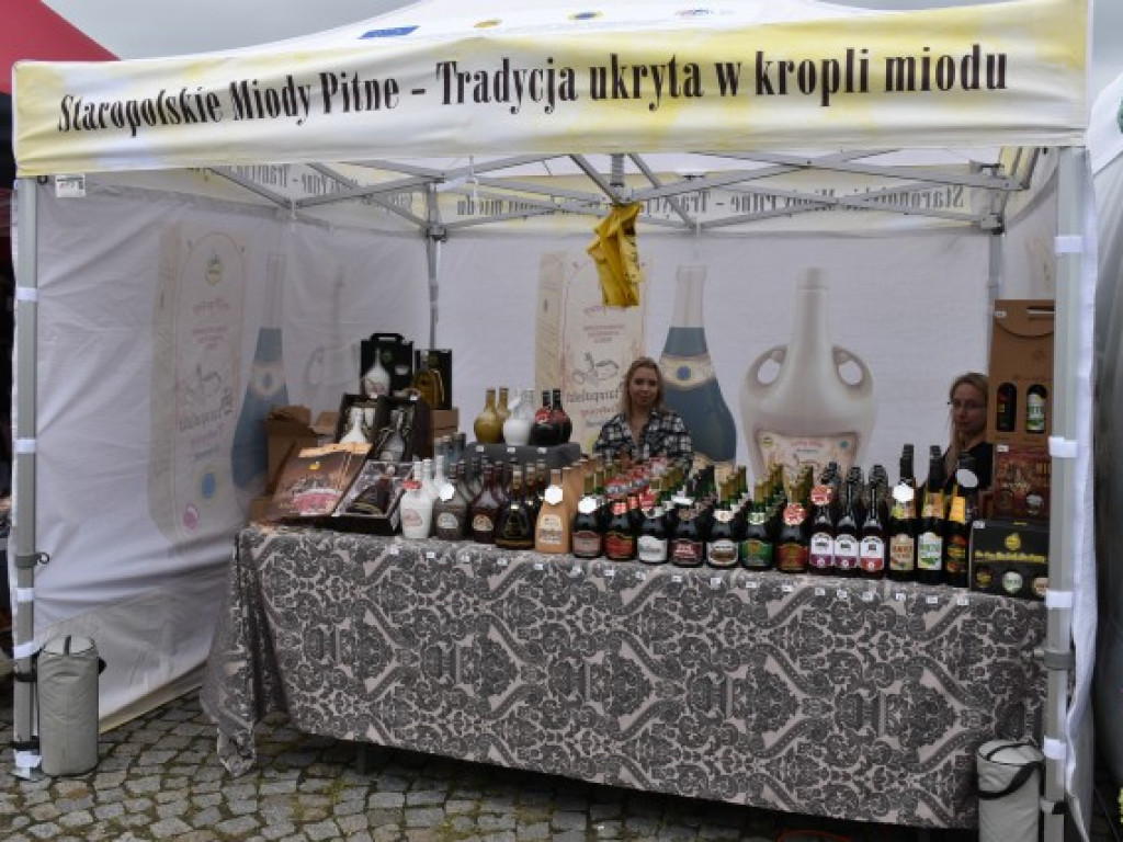 W Sandomierzu świętują pszczelarze i miłośnicy miodu [zdjęcia]