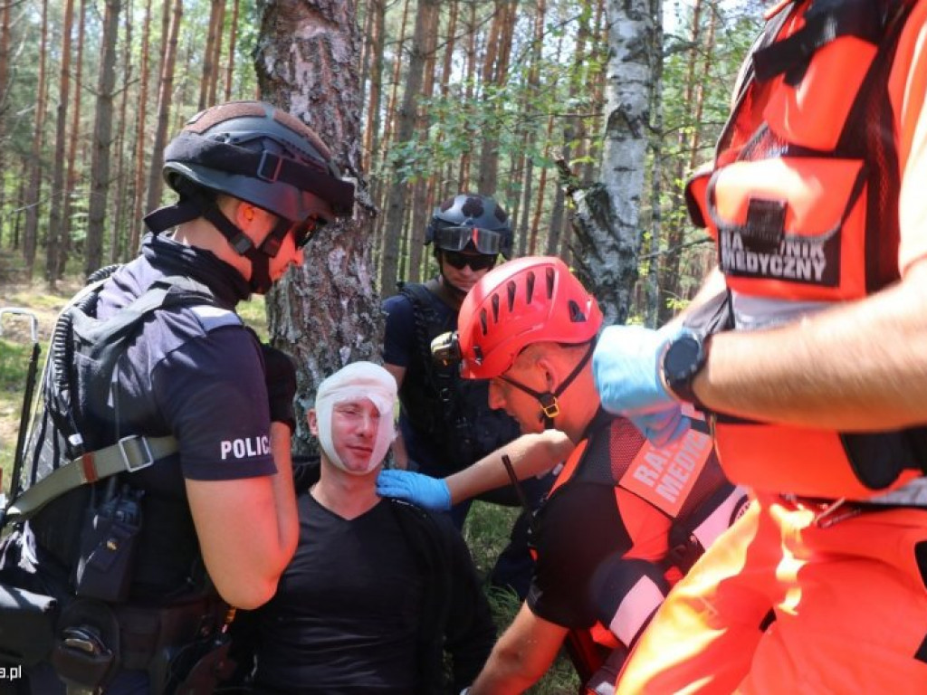 Blisko pół tysiąca policjantów ćwiczyło na poligonie w Nowej Dębie [zdjęcia]