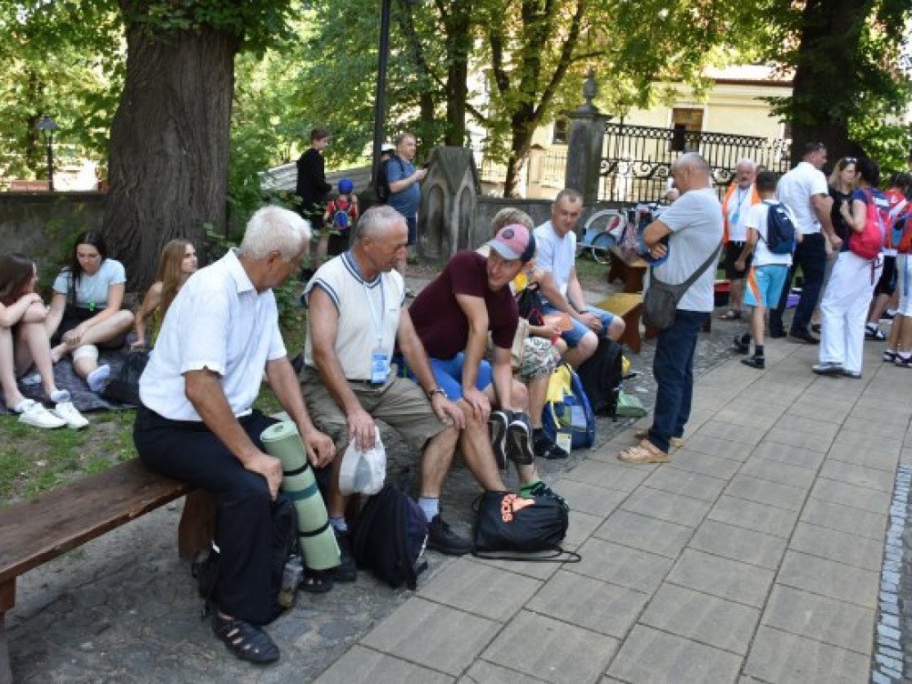 Wyruszyła XXXIX Piesza Pielgrzymka Diecezji Sandomierskiej na Jasną Górę [zdjęcia]