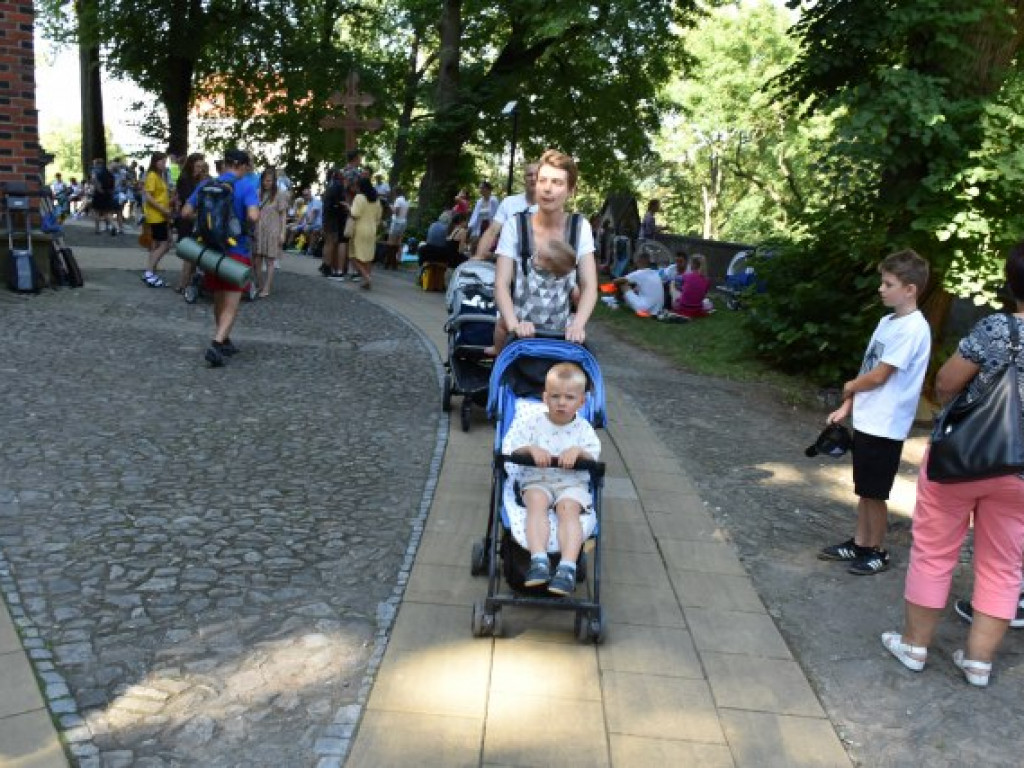 Wyruszyła XXXIX Piesza Pielgrzymka Diecezji Sandomierskiej na Jasną Górę [zdjęcia]
